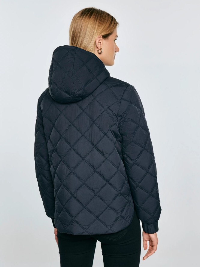 Kurtka damska pikowana z kapturem czarna Wynterina 906