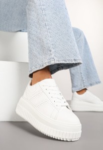 Białe Sneakersy na Grubej Podeszwie z Perforacją Eleadrelle
