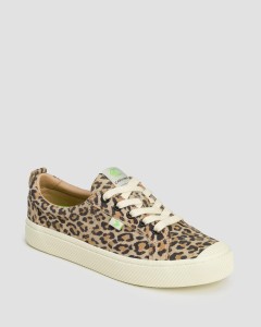 Buty sportowe damskie Cariuma OCA Low Leopard Print Suede