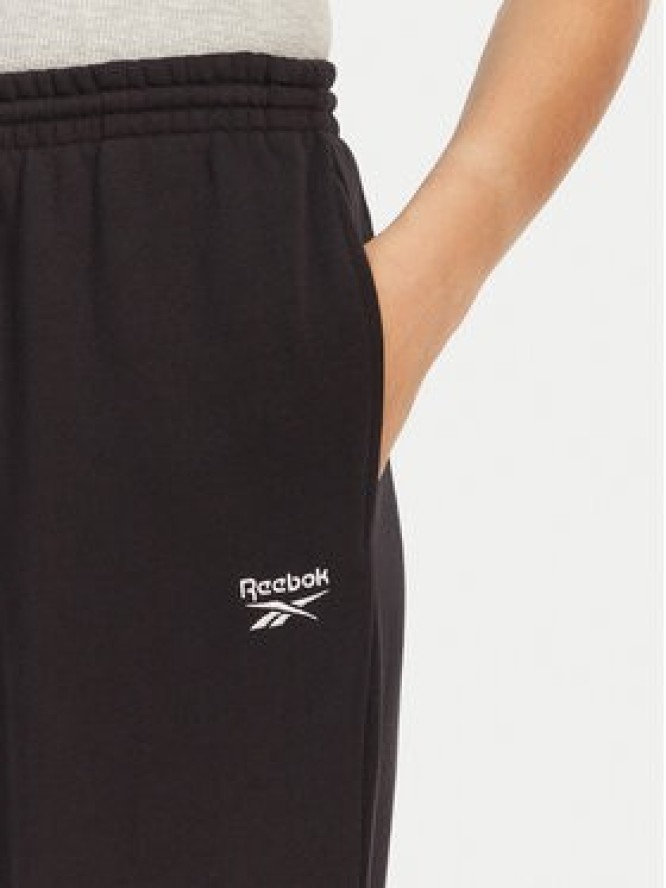 Reebok Spodnie dresowe 100071691 Czarny Regular Fit