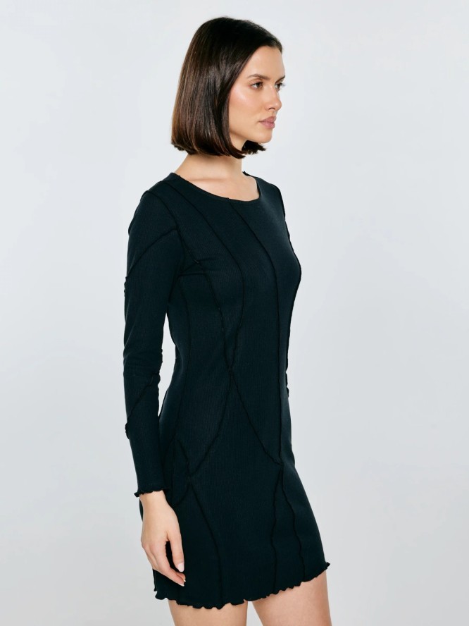 Sukienka damska mini dopasowana czarna Malgosara 906