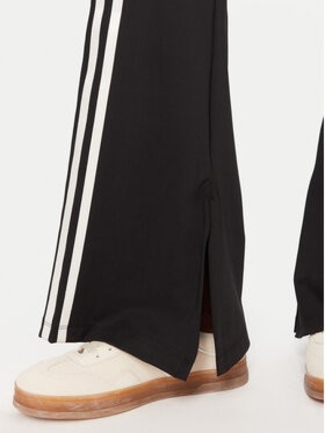 adidas Legginsy Ribbon Off Placed 3-Stripes JX2697 Czarny Flared Fit