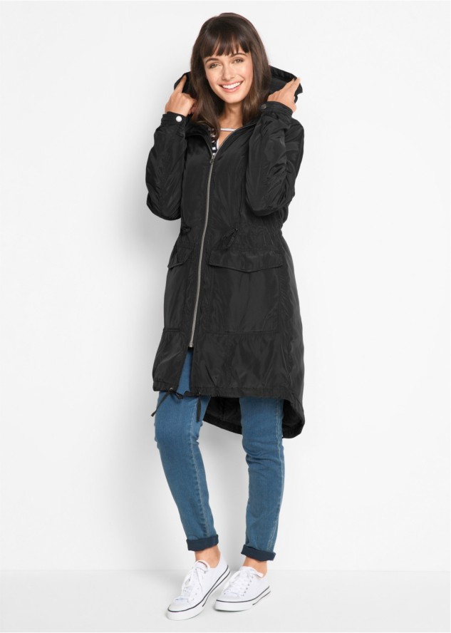 Lekko ocieplany płaszcz z tunelem