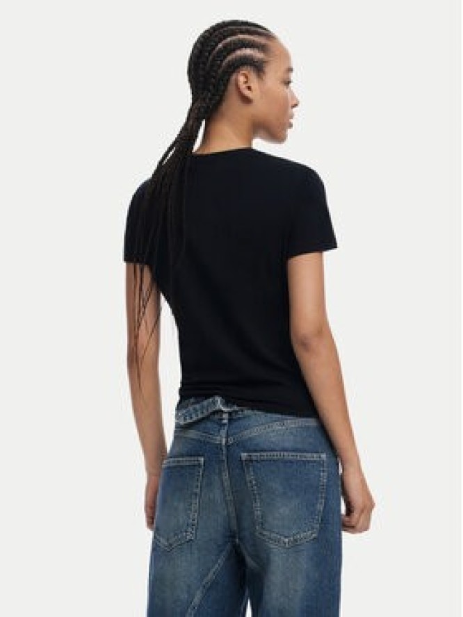 Desigual T-Shirt 25SWTK15 Czarny Regular Fit