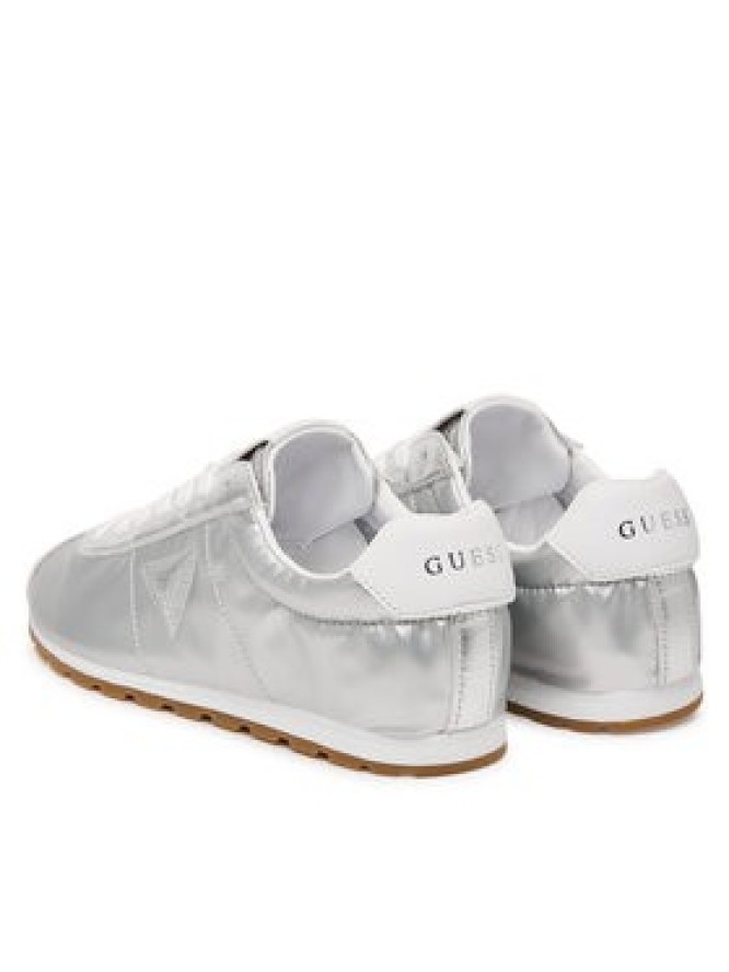 Guess Sneakersy FLPTH2 FAM12 Srebrny