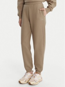 Guess Spodnie dresowe V6RB15 K9V31 Beżowy Regular Fit