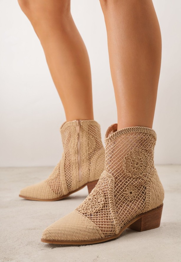 Ciemnobeżowe Ażurowe Botki Kowbojki VICES na Niskim Obcasie Azimessa