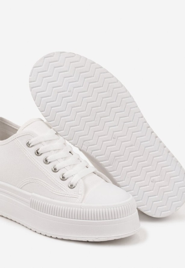 Białe Trampki na Grubej Podeszwie Ozdobione Metaliczną Aplikacją Efadelis