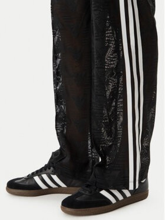 adidas Spodnie dzianinowe Crochet Firebird KD0346 Czarny Regular Fit