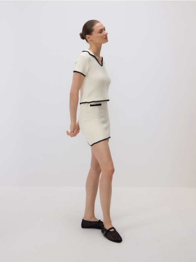 Spódnica z dzianiny - złamana biel