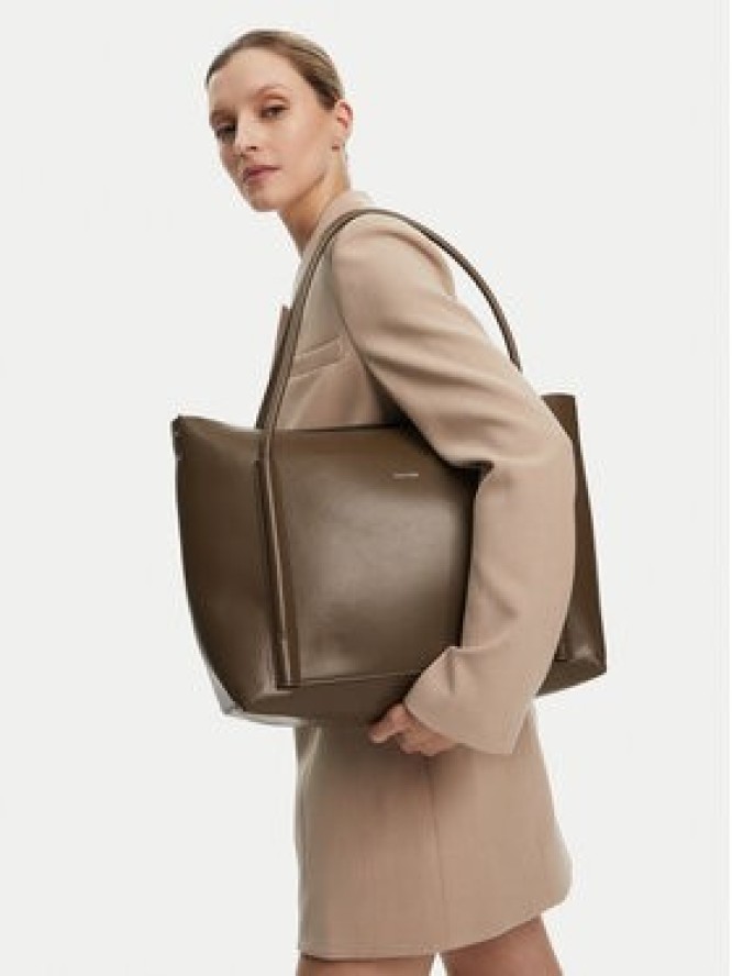 Calvin Klein Torebka Ck Linn Large Shopper K60K613109 Brązowy