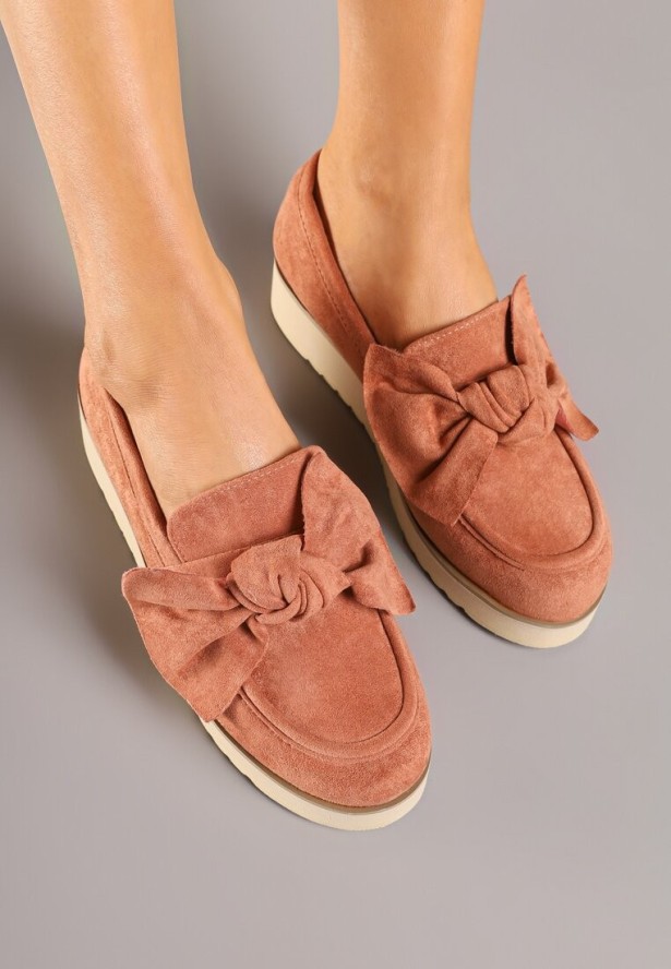 Różowe Mokasyny z Ekozamszu na Niskiej Platformie z Ozdobną Kokardą Nusalena