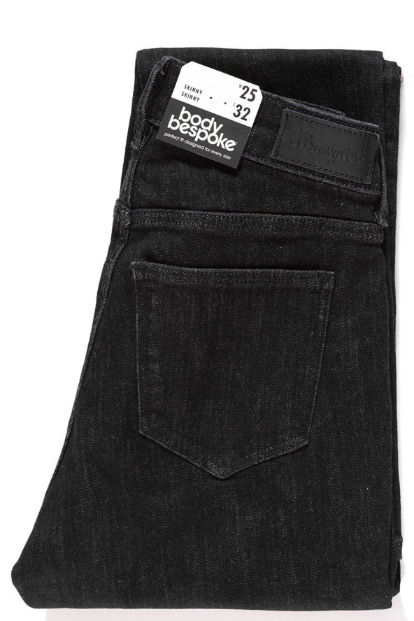 WRANGLER SKINNY RINSE BLACK W28KHS32R 112128275