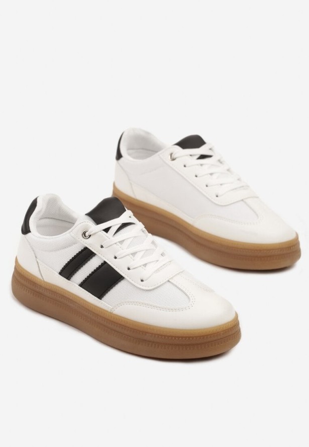 Białe Sneakersy Kultowe Tenisówki z Ozdobnymi Paskami Tenavellea