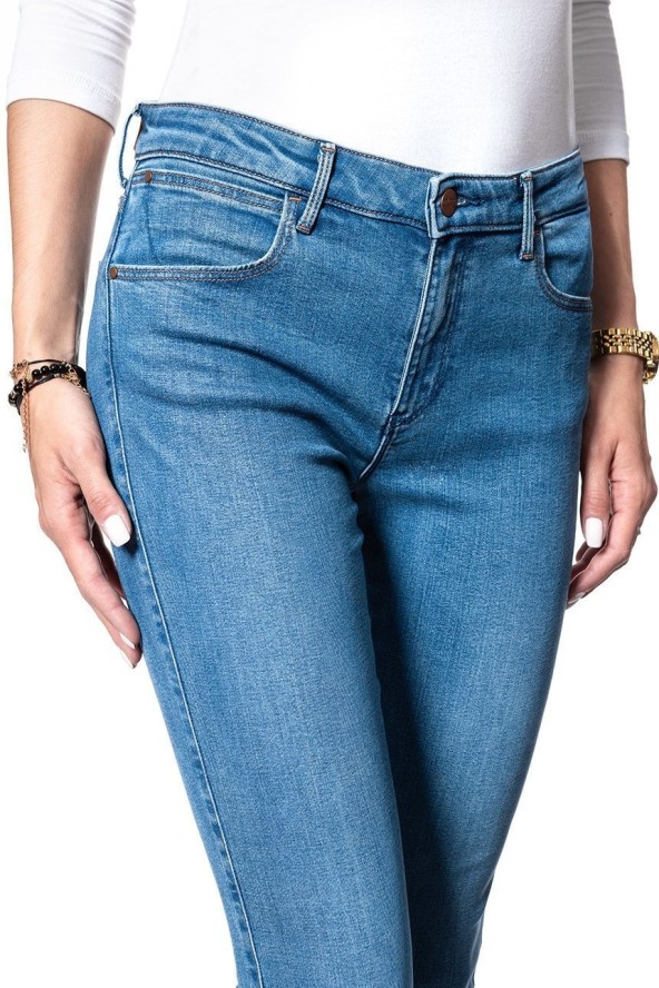 WRANGLER SKINNY DAMSKIE SPODNIE JEANSOWE SOFT WORN W28KJE12P 112128280