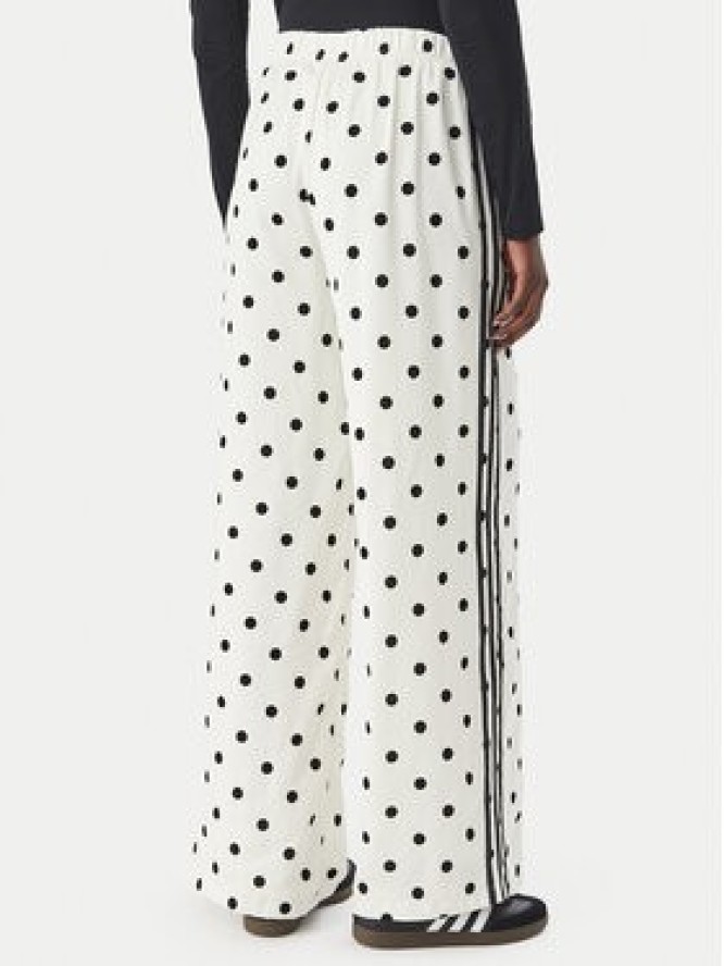 adidas Spodnie dresowe Satin Polka Dots Wide Leg Pant KV1168 Kremowy Relaxed Fit