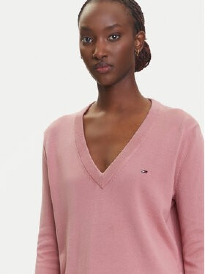 Tommy Jeans Sweter Essential DW0DW19888 Różowy Regular Fit