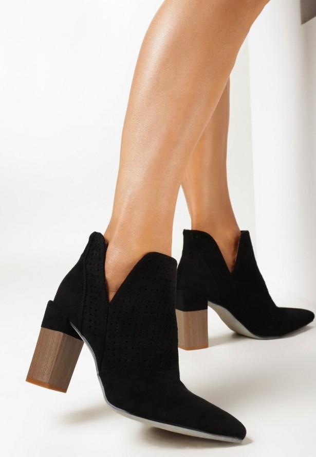 Czarne Ażurowe Botki na Geometrycznym Słupku Jacksome
