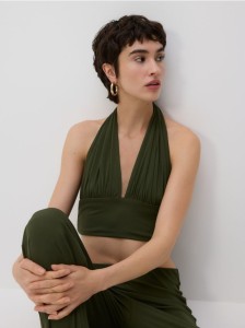 Krótki top halter - jasny zielony