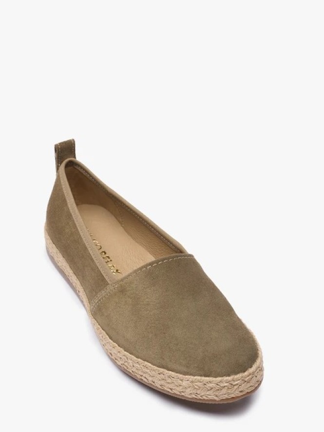 Oliwkowe espadryle ze skóry welurowej