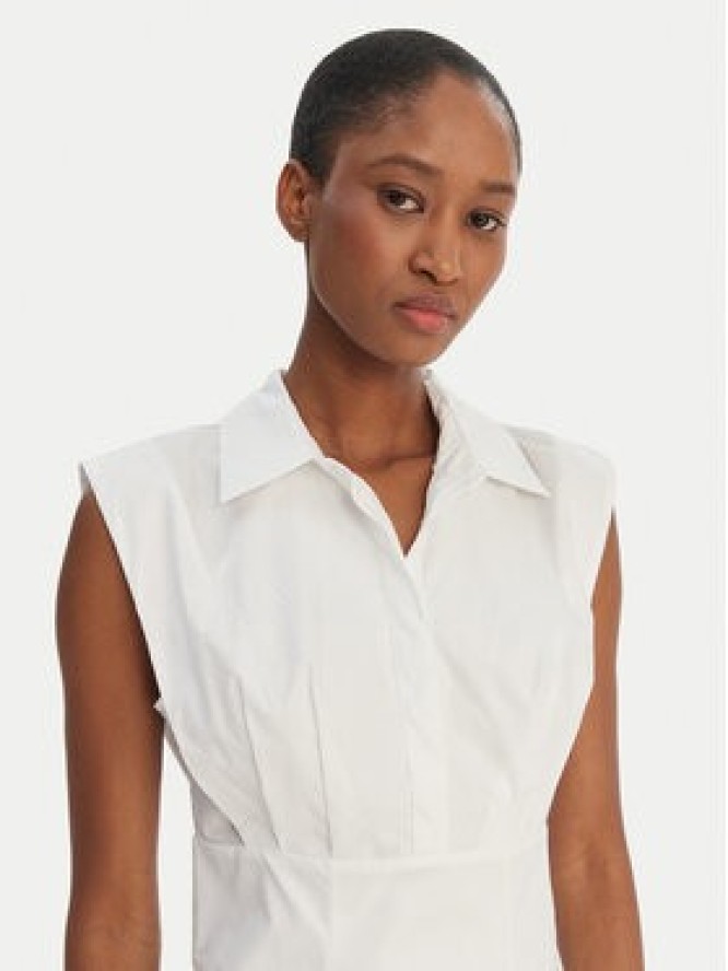 Guess Sukienka codzienna W6GKA0 W2353 Biały Regular Fit