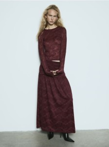 Koronkowy longsleeve - bordowy