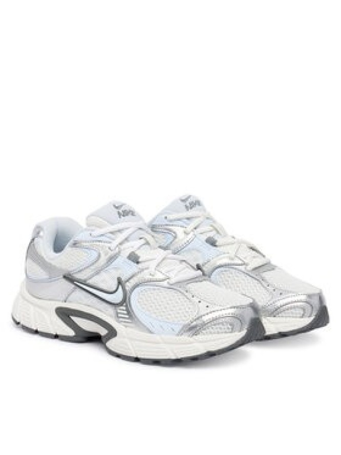 Nike Sneakersy V5 RNR HQ7901 Szary