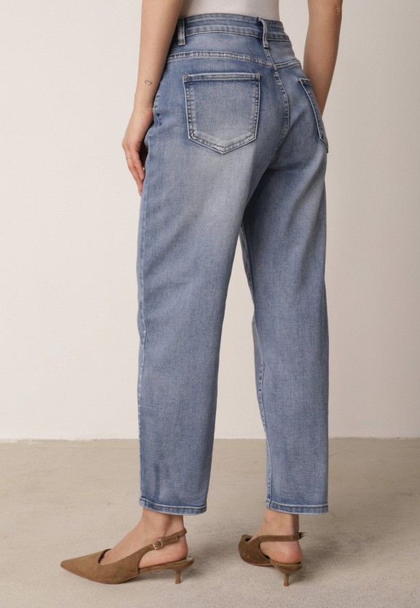 Niebieskie Klasyczne Jeansy Mom Fit z Wysokim Stanem z Bawełny Charvielle