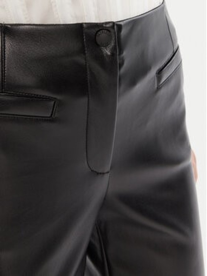 Patrizia Pepe Spodnie skórzane 8P0757 E005 Czarny Regular Fit