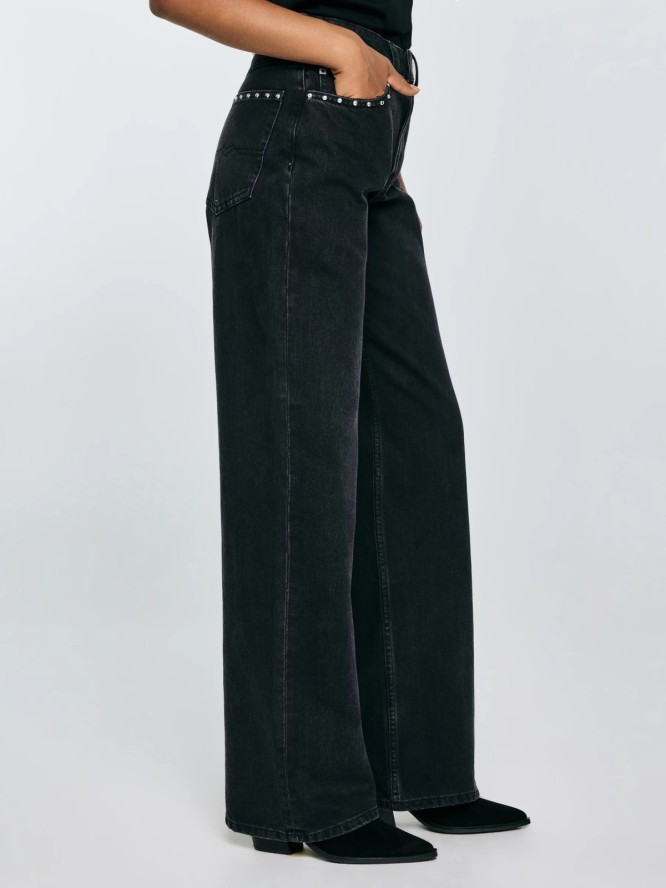 Jeansy damskie z szeroką nogawką z ozdobnymi dżetami czarne Atrea 929