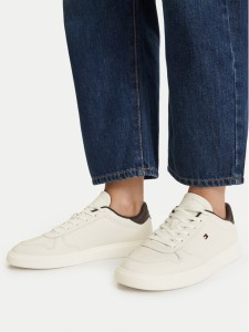 Tommy Hilfiger Sneakersy Icon Court Light FW0FW09601 Biały