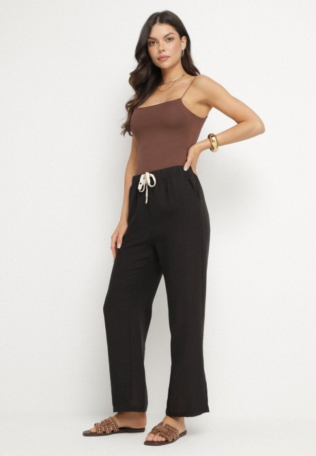 Czarne Spodnie o Szerokim Kroju z Gumką i Wiązaniem w Talii Mirastra