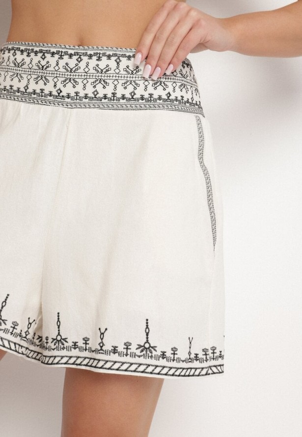 Czarno-Kremowe Bawełniane Szorty z Wysokim Stanem Zdobione Haftem Korioria