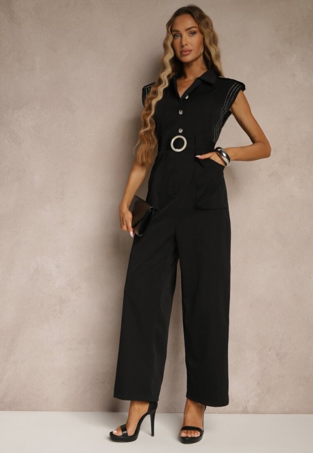 Czarny Kombinezon Taliowany Ozdobiony Cyrkoniami i Guzikami Lumevarae