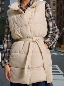 Pikowana kamizelka ze stójką - kremowy