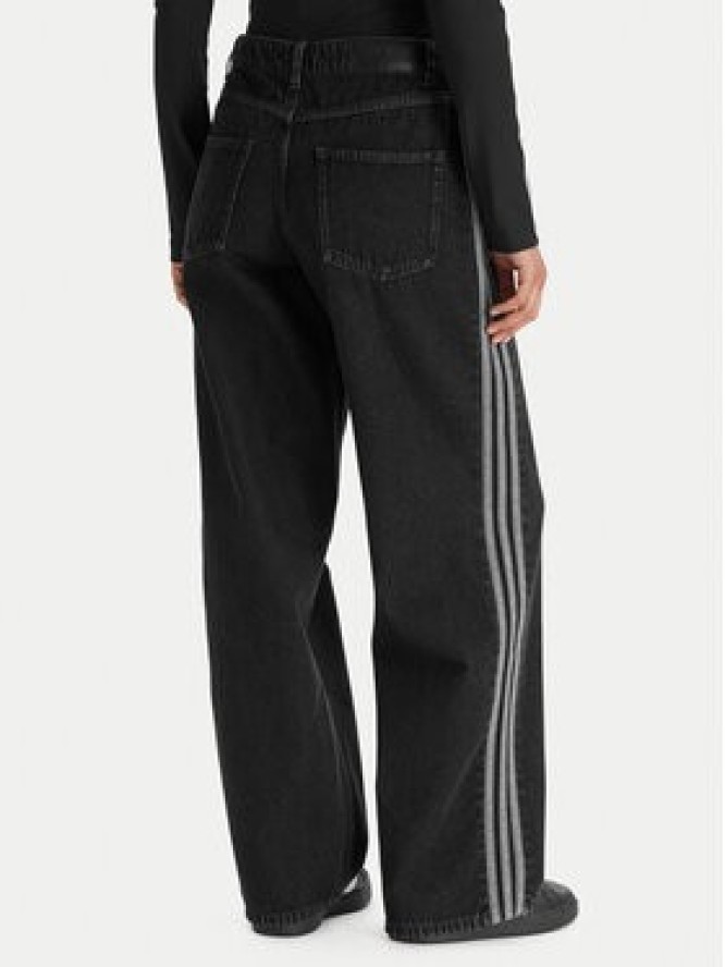 adidas Jeansy Firebird KD2909 Czarny Regular Fit