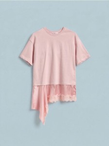 Asymetryczny t-shirt - pastelowy róż