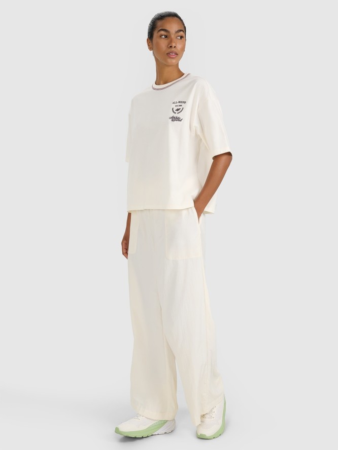 4F T-shirt oversize z nadrukiem damski - biały M