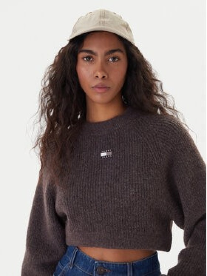 Tommy Jeans Sweter Badge DW0DW22024 Brązowy Regular Fit