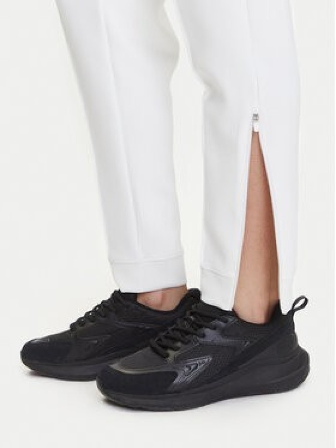 Nike Spodnie dresowe Court DA4722 Biały Slim Fit