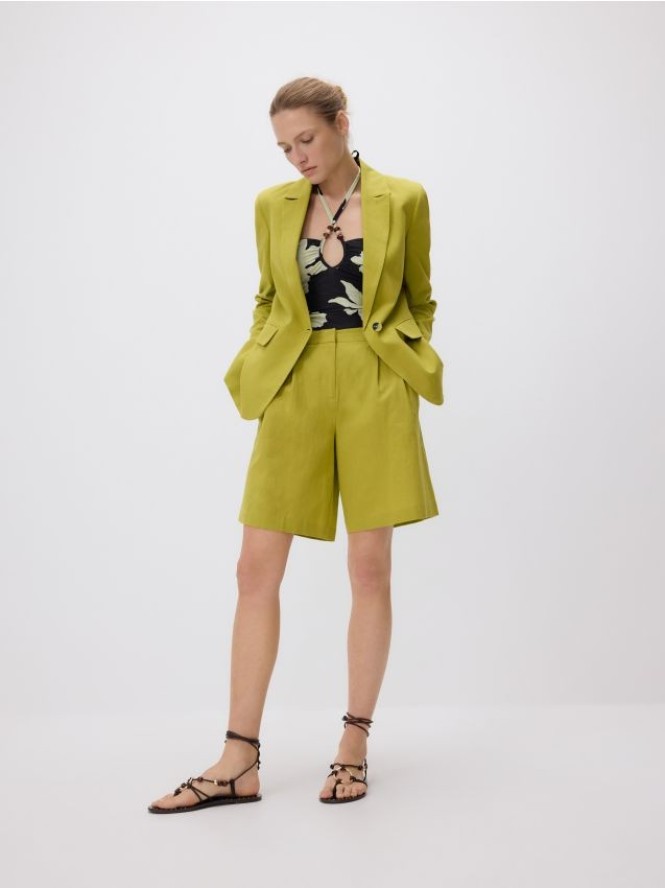 Szorty z dodatkiem lnu - zielony