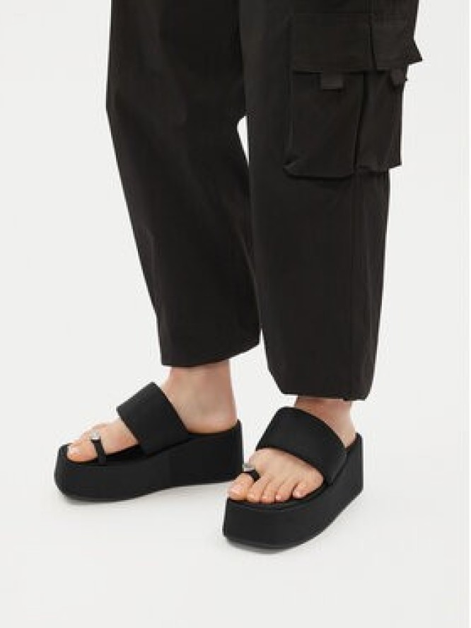 Juicy Couture Japonki WSS21512-02 Czarny