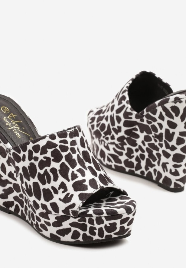 Czarno-Białe Klapki na Platformie i Koturnie Ellinna