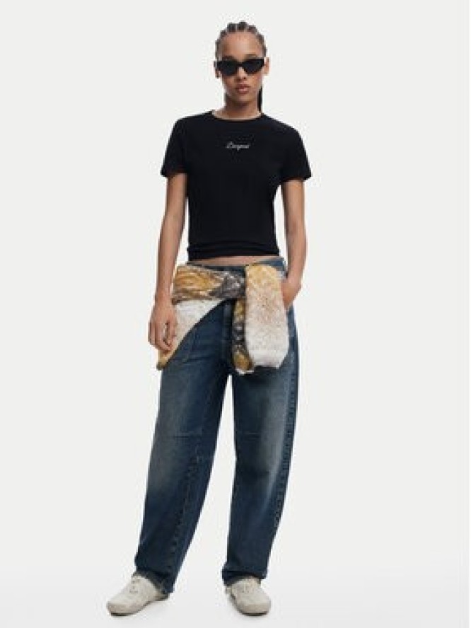 Desigual T-Shirt 25SWTK15 Czarny Regular Fit