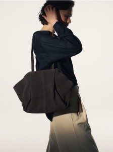 Zamszowa torebka shopper - brązowy