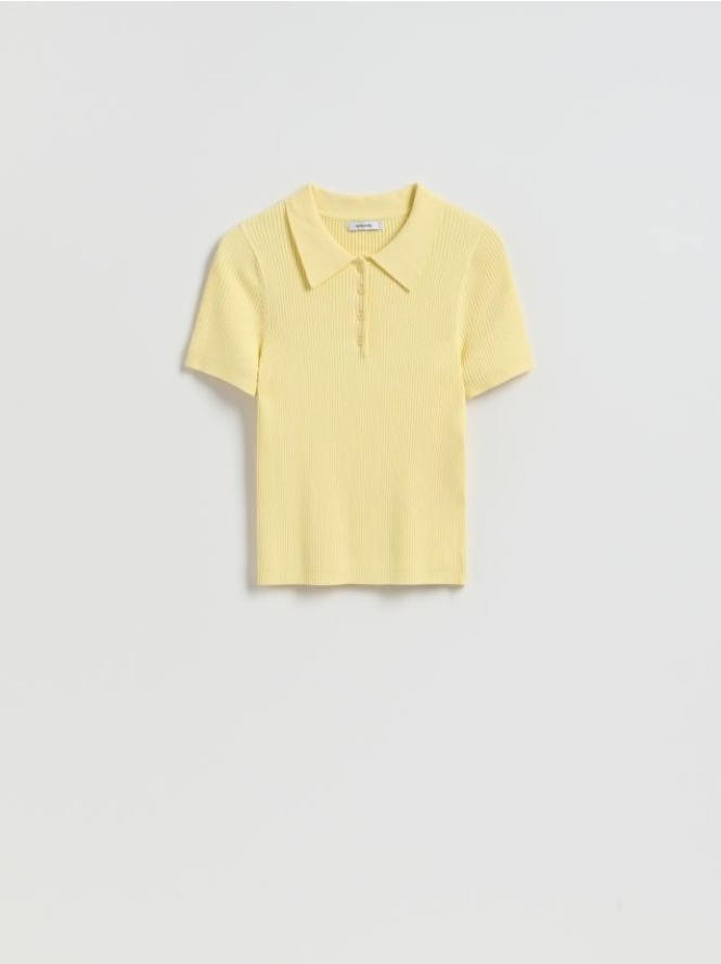 T-shirt z kołnierzykiem - jasnożółty
