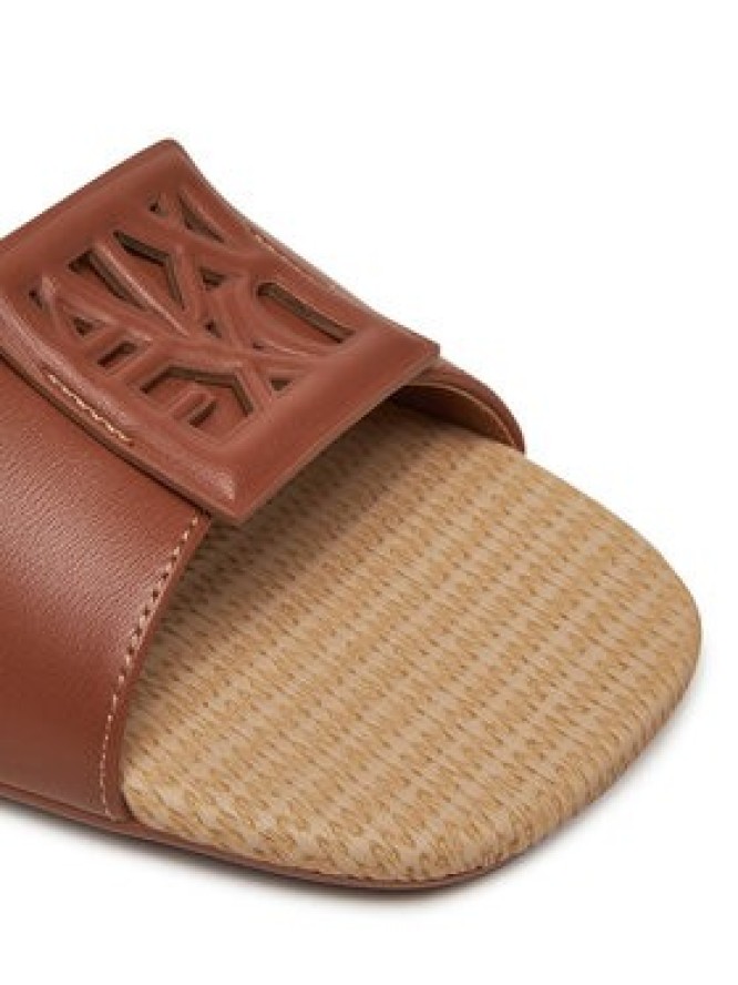 Armani Exchange Klapki XDP055 XV921 01816 Brązowy