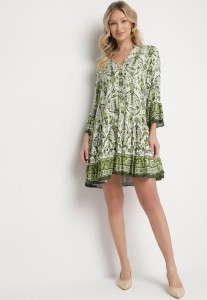 Zielona Rozkloszowana Sukienka z Wiskozą w Ornamentalny Wzór Ravapia