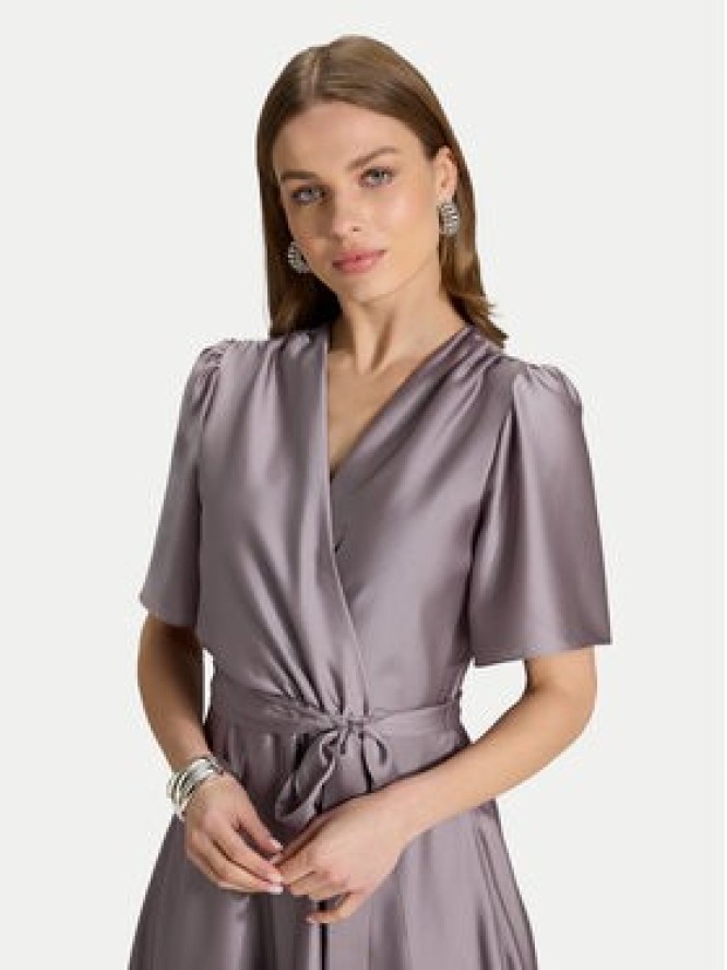 Swing Sukienka koktajlowa 5AJ04000 Fioletowy Regular Fit