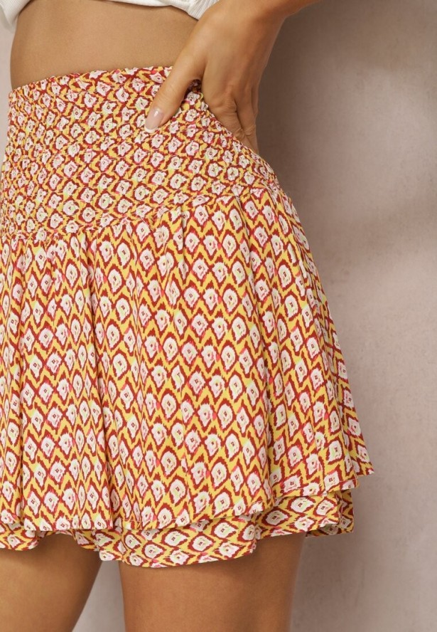 Żółte Wiskozowe Szorty z Geometrycznym Wzorem i Gumkami w Talii Myana